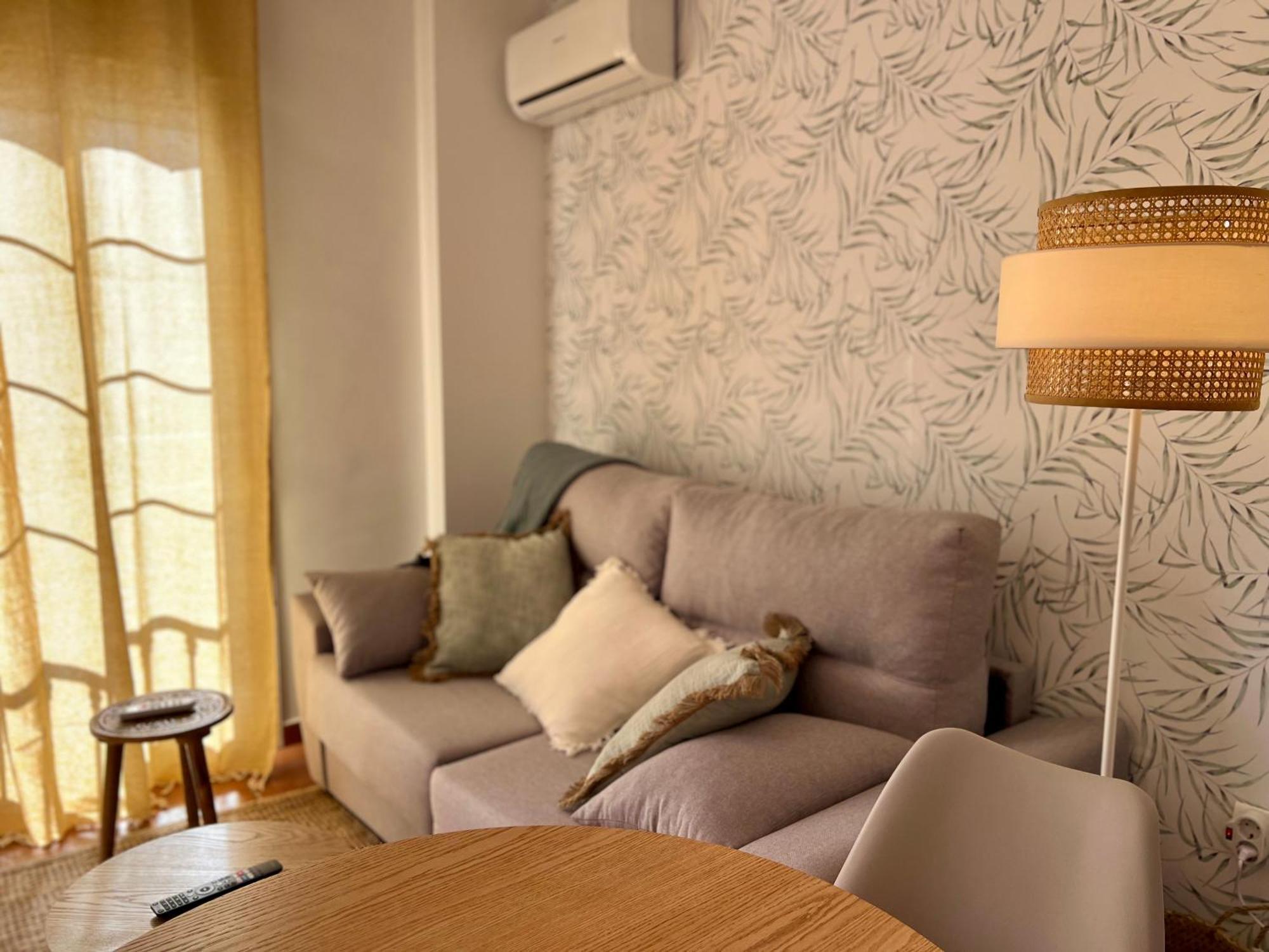 Tranquil Escape In Historic Appartement *
